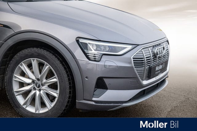 2020 AUDI E-TRON - 10