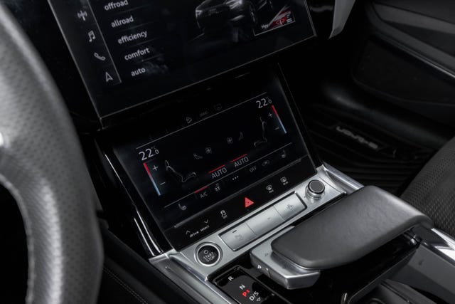 2021 AUDI E-TRON - 17