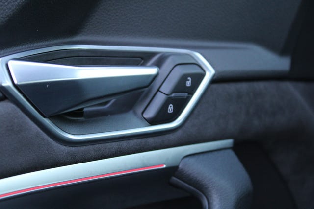 2021 AUDI E-TRON - 25