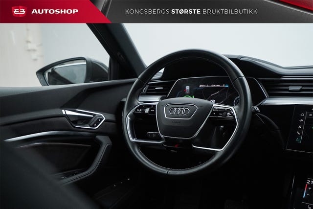 2021 AUDI E-TRON - 32