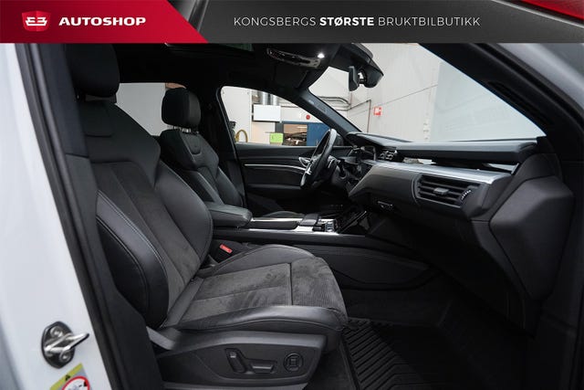 2021 AUDI E-TRON - 38