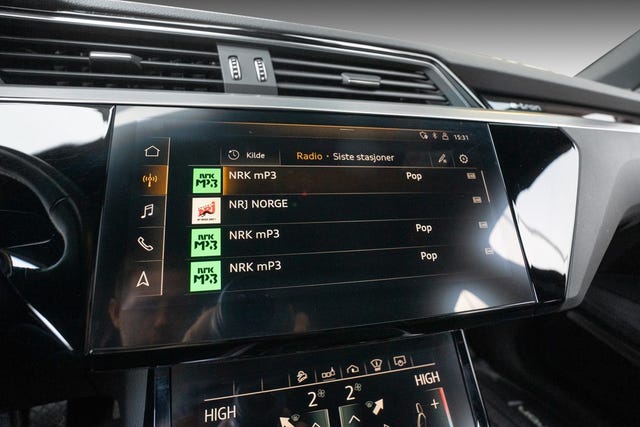 2020 AUDI E-TRON - 16
