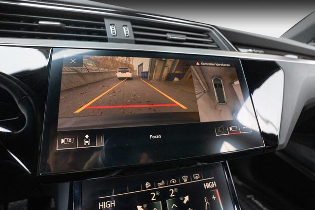 2020 AUDI E-TRON - 18