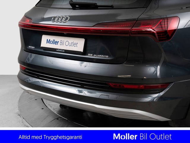 WAUZZZGE1LB008939 2020 AUDI E-TRON-5
