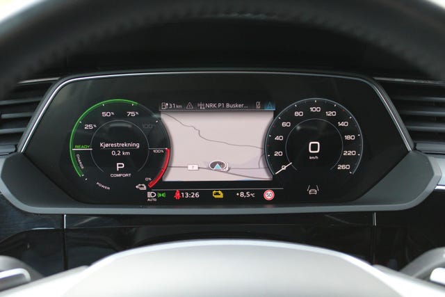 2021 AUDI E-TRON - 27