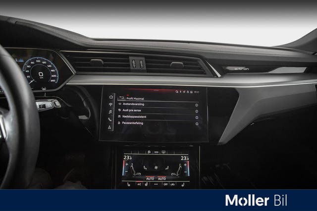 2021 AUDI E-TRON - 25