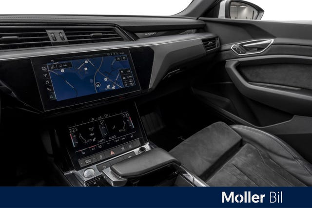 2020 AUDI E-TRON - 13