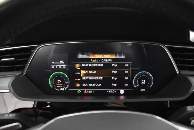 2020 AUDI E-TRON - 40