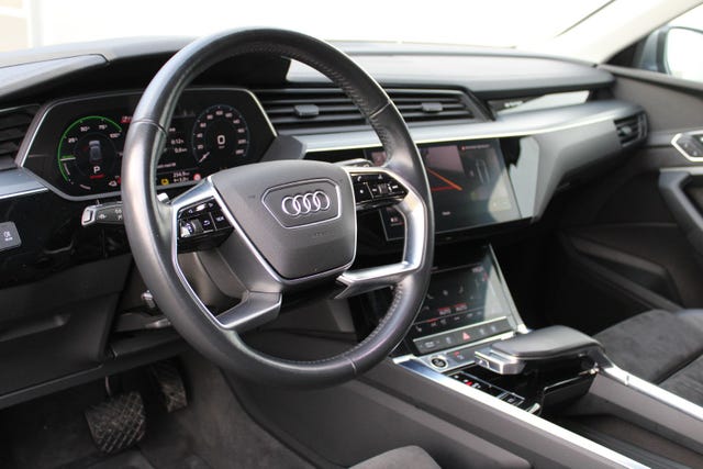 2021 AUDI E-TRON - 17