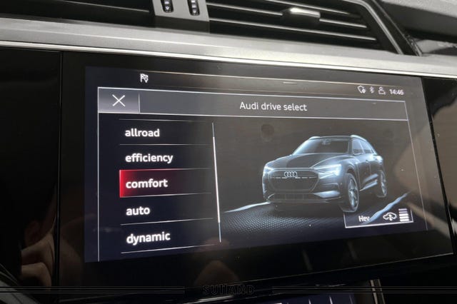 2020 AUDI E-TRON - 27