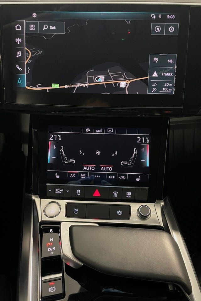 2020 AUDI E-TRON - 17