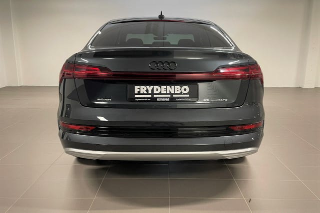 WAUZZZGE3LB037956 2020 AUDI E-TRON-3