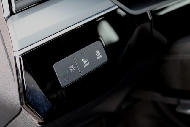 2021 AUDI E-TRON - 25