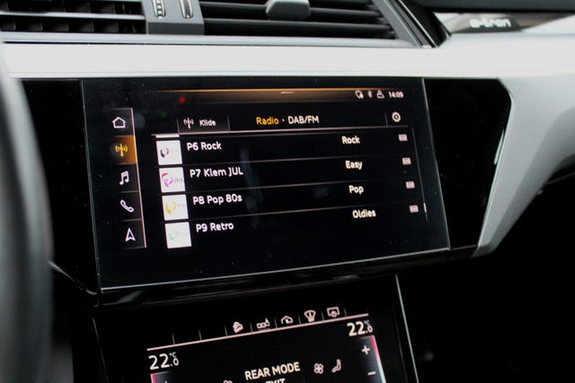 2020 AUDI E-TRON - 33