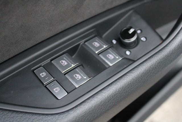 2020 AUDI E-TRON - 19