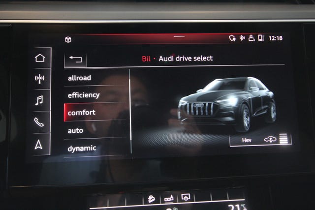 2020 AUDI E-TRON - 30