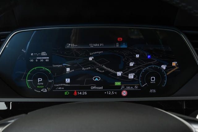 2020 AUDI E-TRON - 13