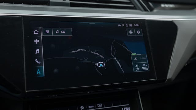 2021 AUDI E-TRON - 24