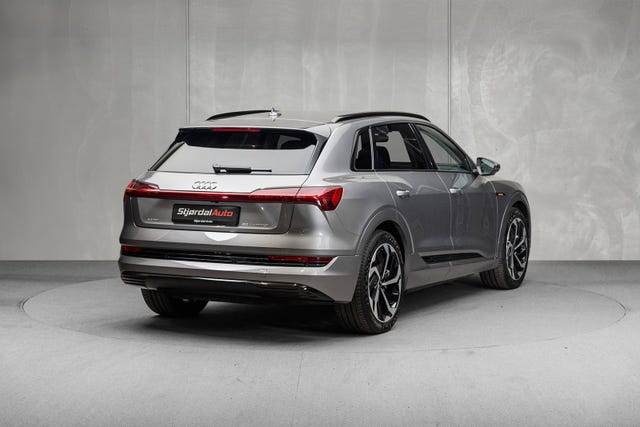 2021 AUDI E-TRON - 8