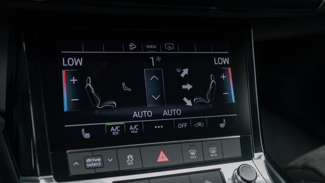 2021 AUDI E-TRON - 28