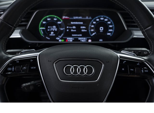 2020 AUDI E-TRON - 23