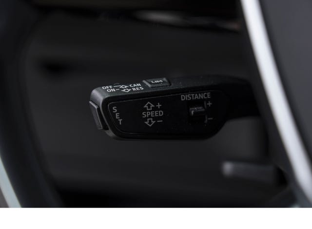 2020 AUDI E-TRON - 27