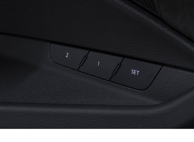 2020 AUDI E-TRON - 28