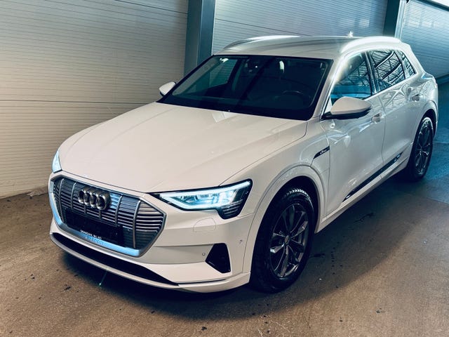 WAUZZZGE0MB043411 2021 AUDI E-TRON-1