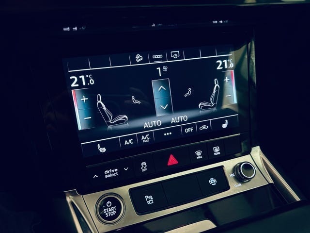 2021 AUDI E-TRON - 15