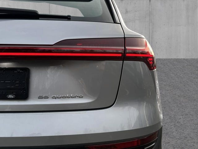 2020 AUDI E-TRON - 8