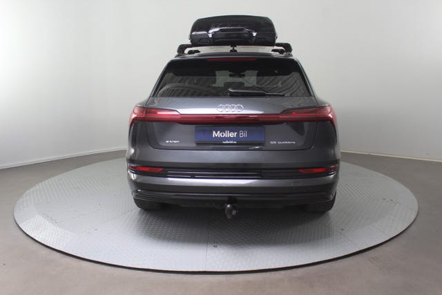 WAUZZZGE8LB036480 2020 AUDI E-TRON-3