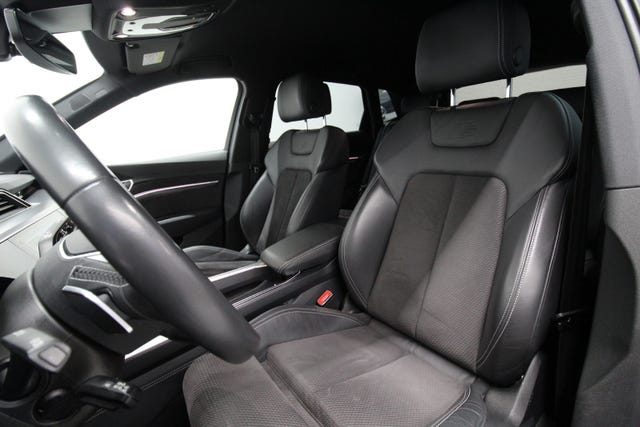 2020 AUDI E-TRON - 19