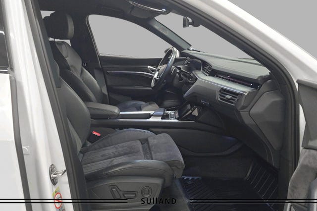 2020 AUDI E-TRON - 15
