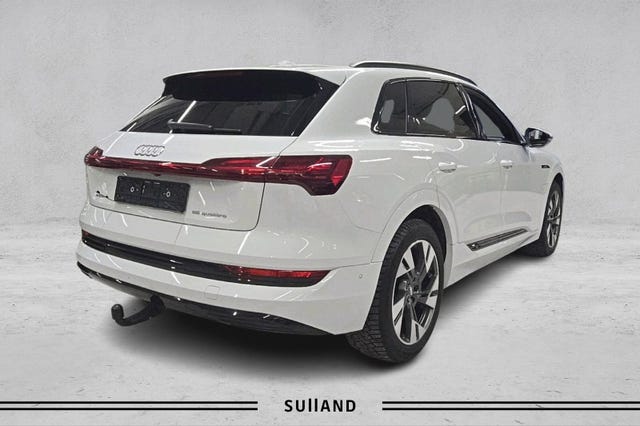 WAUZZZGE9LB035094 2020 AUDI E-TRON-4