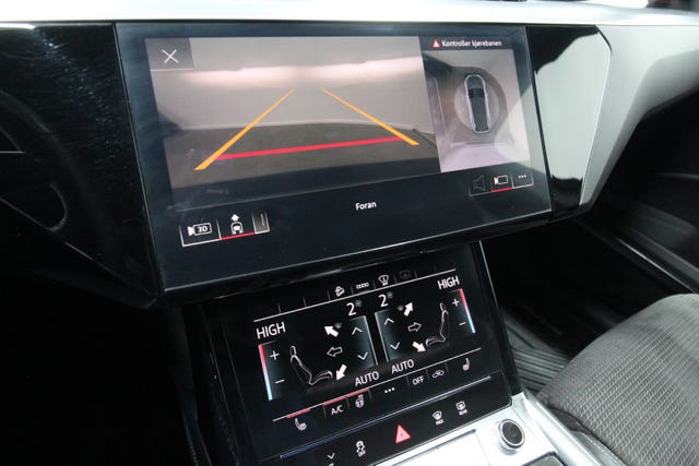 2021 AUDI E-TRON - 22