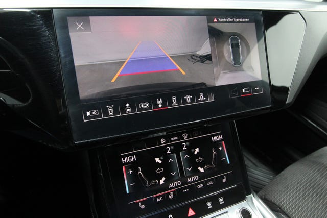 2021 AUDI E-TRON - 21