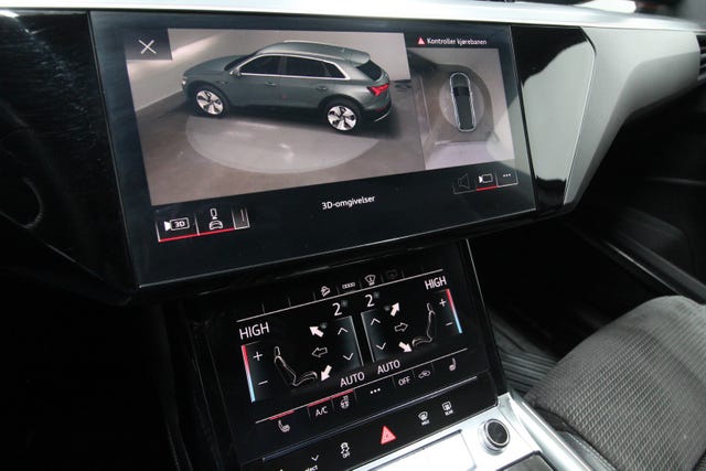 2021 AUDI E-TRON - 23