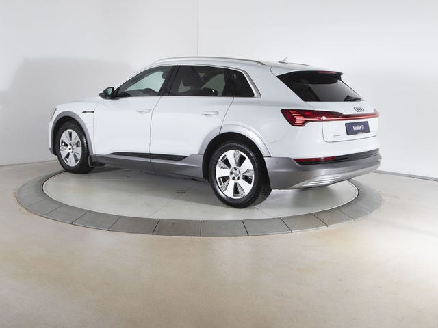 2020 AUDI E-TRON - 9