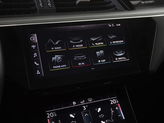 2020 AUDI E-TRON - 17