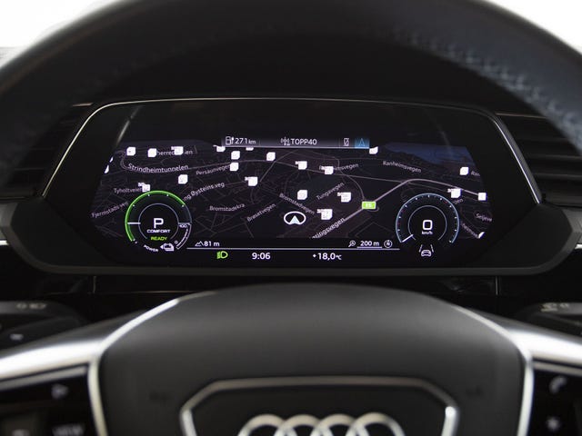 2021 AUDI E-TRON - 19