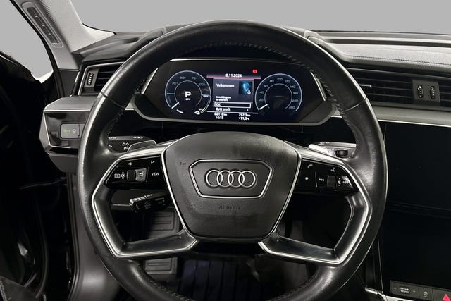 2020 AUDI E-TRON - 12