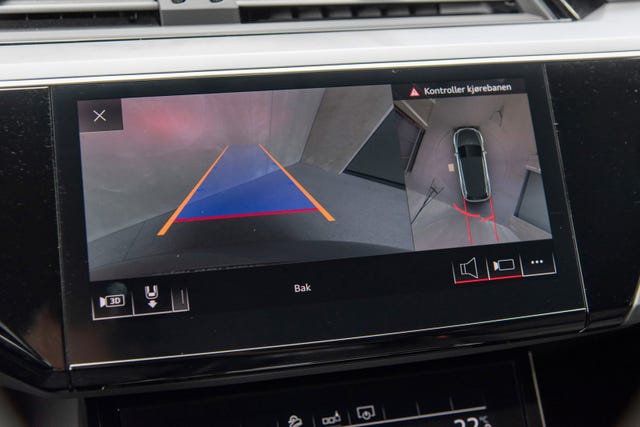 2020 AUDI E-TRON - 19