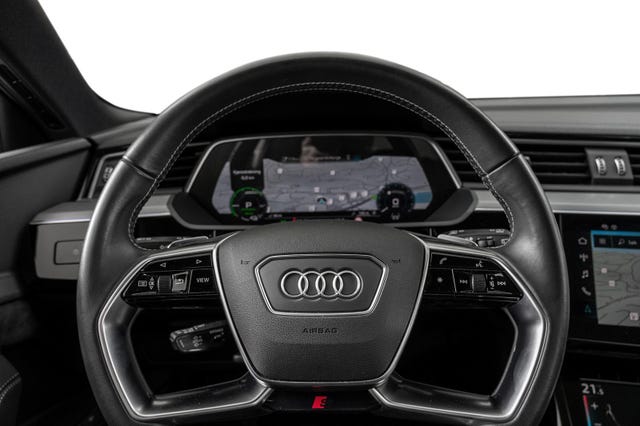 2021 AUDI E-TRON - 13
