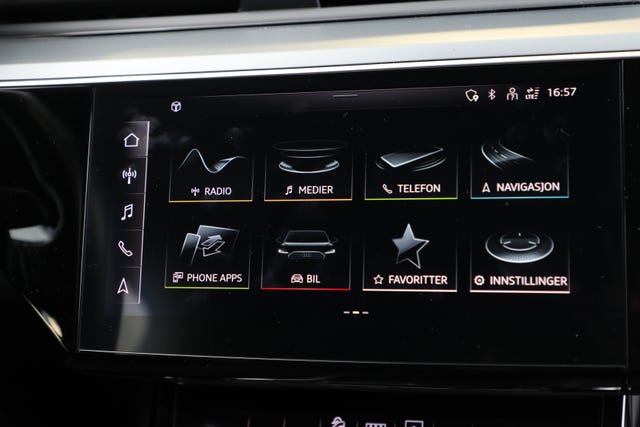 2021 AUDI E-TRON - 34
