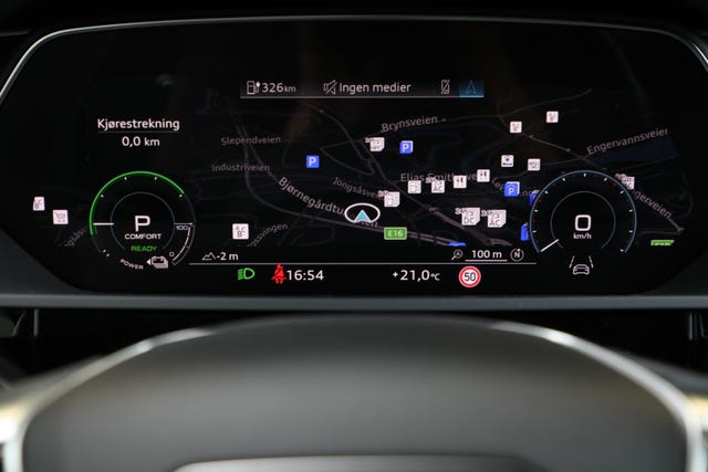 2021 AUDI E-TRON - 41