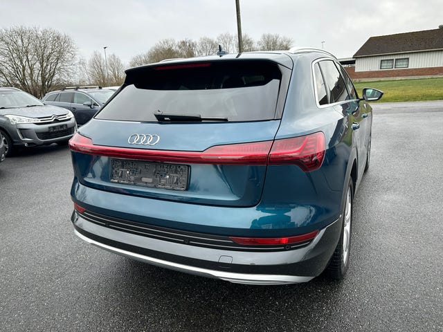 2020 AUDI E-TRON - 9