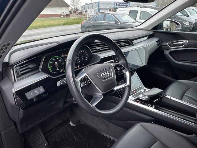 2020 AUDI E-TRON - 14