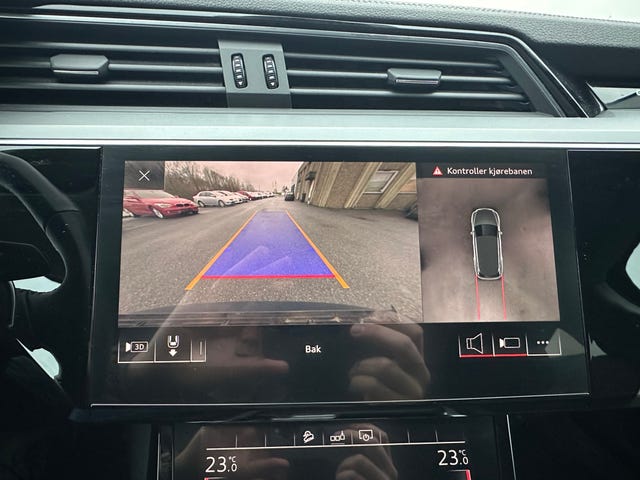 2020 AUDI E-TRON - 24