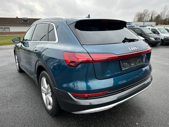 2020 AUDI E-TRON - 11