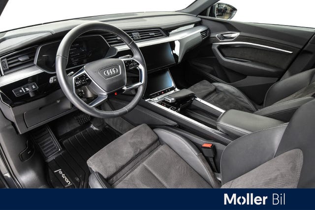 2020 AUDI E-TRON - 12